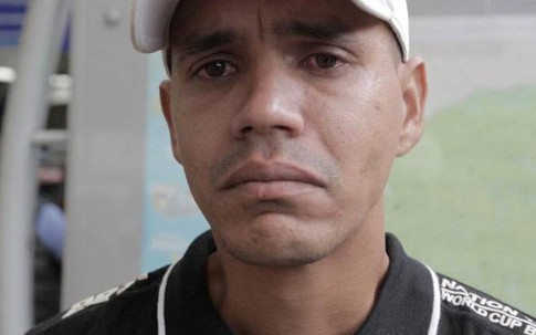 Nhà giàu Venezuela phải lê la đi ăn xin ở nước khác