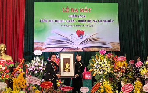 Ra mắt cuốn sách về nữ Bộ trưởng Bộ Y tế đầu tiên của Việt Nam