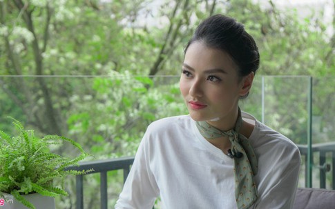 Người mẫu Hồng Quế: '17 tuổi, tôi nhận tiền đại gia và phải trả giá'