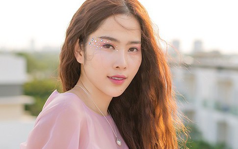 Nam Em gỡ MV, xin lỗi về lùm xùm tình ái với Trường Giang