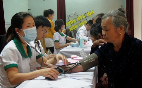TP Vinh (Nghệ An): Tổ chức chuỗi hoạt động chăm sóc SKSS - KHHGĐ đến tận người dân