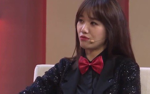 Hari Won từng "mắng khéo" Nam Em trên sóng truyền hình: "Người ta đang yêu nhau mà nhảy vào giật thì là cướp rồi"