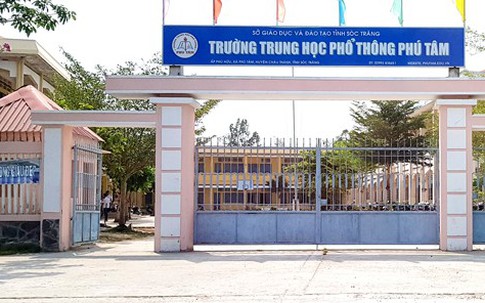 Không mua nước căn tin, học sinh bị hiệu trưởng nói 'phản bội'