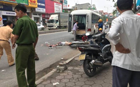 Va chạm ô tô: Chồng tử vong tại chỗ, vợ nguy kịch