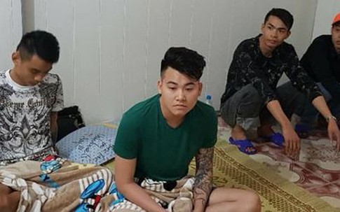 ‘Người đẹp’ trên chuyến taxi liên tỉnh và đường dây mua bán ma túy lộ sáng
