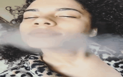 Dưỡng mãi mà da không đẹp? Có thể do bạn chưa xông hơi đúng cách như chuyên gia nổi tiếng này chỉ dẫn