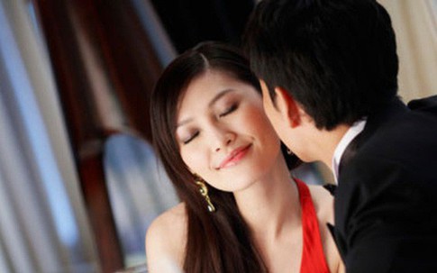 Cô gái 30 tuổi lần đầu biết yêu vô tình thành người thứ ba vì qua lại với người có vợ