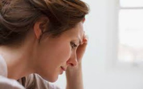 Tôi stress khi lúc nào cũng phải nhìn sắc mặt mẹ chồng để sống