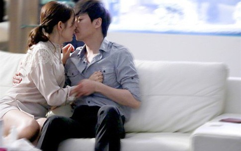 Tôi cảm thấy ám ảnh và ghê tởm mỗi khi nhìn vợ