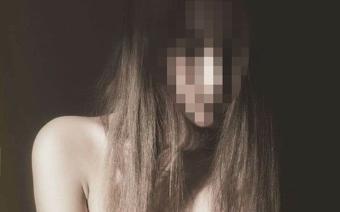 Những tình tiết "nóng" mẫu nude "phản pháo" trong vụ tố họa sĩ hiếp dâm
