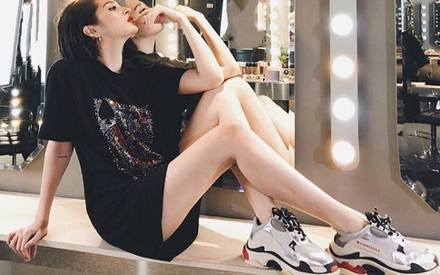 Mốt giấu quần vẫn là trend, nhưng chưa thấy ai táo bạo giấu 'triệt để' như Bảo Anh