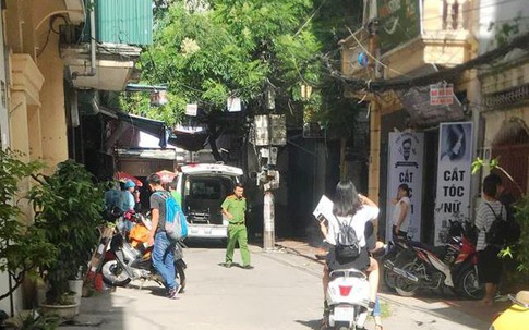 Hà Nội: Phát hiện người đàn ông tử vong gần ngôi nhà nữ sinh bị sát hại