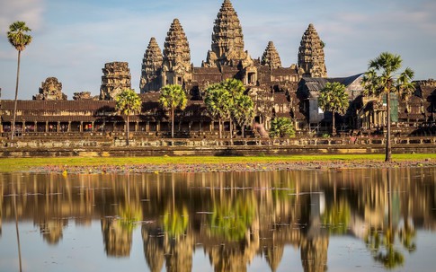 1 triệu vé Vietjet giờ vàng, chào đường bay mới đến Osaka và Siem Reap