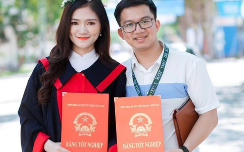Nữ sinh được thầy giáo cầu hôn: 'Mình bị nhiều người ném đá'