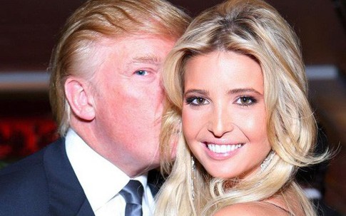 Ông Trump từng muốn con gái Ivanka đi nâng ngực