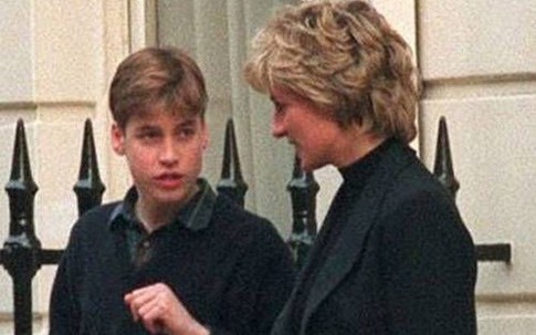 Món quà bất ngờ Diana tặng William vào sinh nhật lần thứ 13
