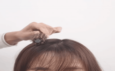 Gợi ý cho các nàng 3 cách tạo kiểu xoăn phồng cho mái tóc mà ai cũng có thể làm được