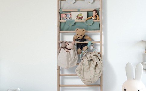 Những tác dụng bất ngờ từ chiếc thang gỗ xinh xắn trong phòng trẻ