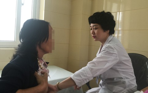 Hoa khôi đá cầu tử vong sau 5 năm chống chọi ung thư vú di căn: Hiểm họa “gọi tên” nhiều phụ nữ nhất