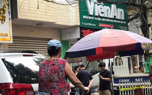 Điên cuồng sát hại cả anh ruột và mẹ nuôi lúc rạng sáng