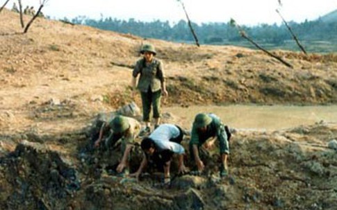 Thâm cung bí sử (145 - 7): Chiến tranh là có hy sinh