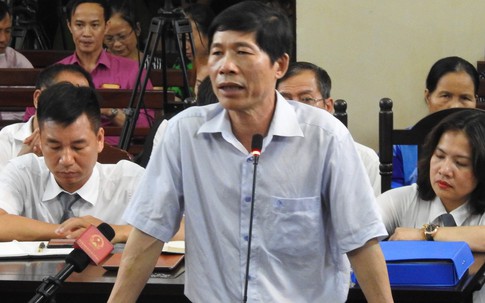 Vì sao 2 lãnh đạo BVĐK tỉnh Hoà Bình bị khởi tố vụ chạy thận làm 9 người chết?