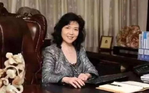 “Nữ hoàng vắc-xin” Trung Quốc: Từ đỉnh cao quyền lực tới tội phạm quốc gia