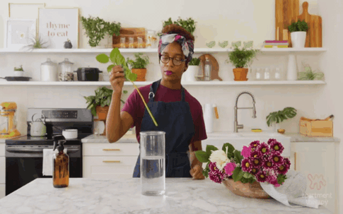 3 cách cắm hoa vừa đơn giản lại vừa đẹp khiến ai cũng phải xuýt xoa