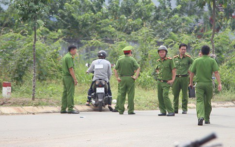 Nam thanh niên rủ đồng bọn chặn xe, trói em dâu để cướp tài sản