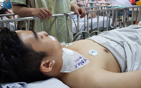 Chê đồ cúng “bèo”, kẻ giật cô hồn đâm gia chủ thủng khí quản
