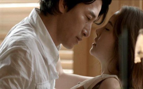 Chồng 'đổ nhào' vì ô sin trẻ quá đỗi ngọt ngào, quyến rũ