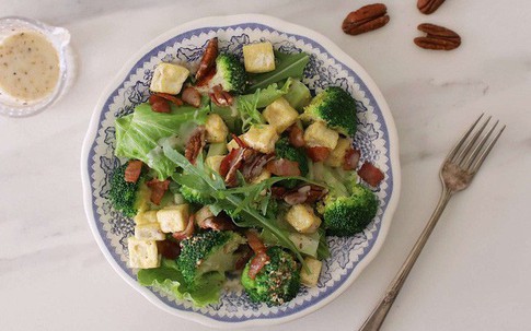 Công thức salad súp lơ ngon lạ miệng lại có tác dụng giảm cân