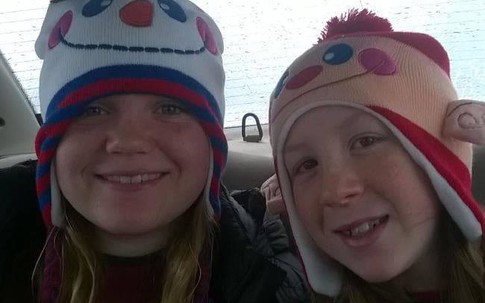 Bí ẩn vụ án 2 nữ sinh bị giết hại trong rừng, hơn 1 năm trôi qua cảnh sát vẫn phải "bất lực" trước sự tinh vi của thủ phạm