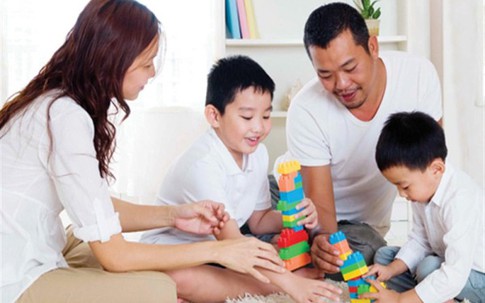 Sáu cách bố mẹ có thể làm để giúp con thông minh hơn