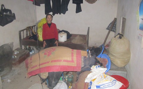 Nỗi lòng người mẹ chờ con trai đi ăn cưới hơn 10 năm không về