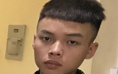 Hà Nội: Hai "hảo hán" tuổi teen mang dao bầu đi cướp