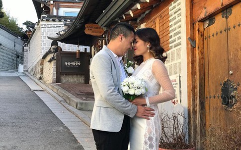 Nữ MC "Chúng tôi là chiến sĩ" bất ngờ được bạn trai cầu hôn