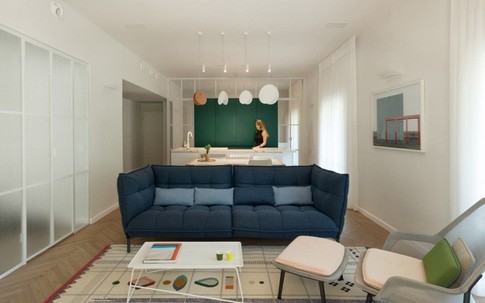 Cải tạo căn hộ tối tăm được xây dựng từ năm 1930 thành không gian ngập tràn ánh sáng