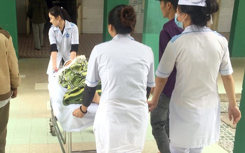 Chém hàng xóm trọng thương rồi uống thuốc tự tử