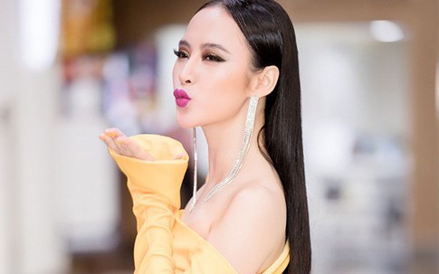 Angela Phương Trinh mặc váy xẻ quá hông đi sự kiện