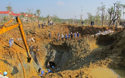 Xử vụ vỡ đường ống nước sông Đà: Văn bản đóng dấu mật thành chứng cứ vụ án