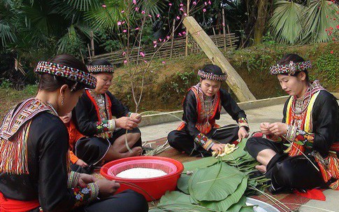 Khám phá phong tục đón Tết của người Dao đỏ ở Yên Bái