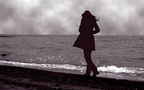 Có nên giữ người chồng vô trách nhiệm chỉ để con có đủ cha mẹ