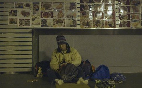 Lạ đời người đàn ông Hong Kong từ bỏ vật chất, sống cuộc đời vô gia cư