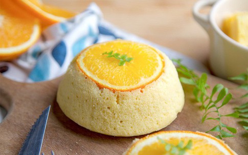 Cách làm bánh bông lan cam ngon đẹp nhức nhối không cần lò nướng