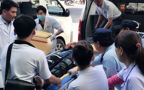 Cánh tay đứt lìa của nữ sinh trong vụ tai nạn xe khách trên đèo Hải Vân đã được nối lại thành công