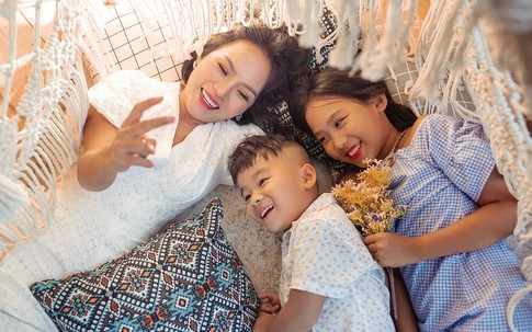 Thái Thùy Linh: Nhà tôi có nhiều hợp đồng