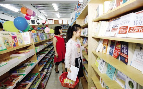 Chương trình giáo dục phổ thông mới: Có kịp lộ trình khi vẫn còn “lùm xùm” chọn sách giáo khoa?