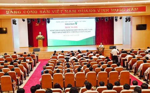 Vietcombank tổ chức Hội nghị sơ kết 9 tháng đầu năm và triển khai nhiệm vụ 3 tháng cuối năm 2019