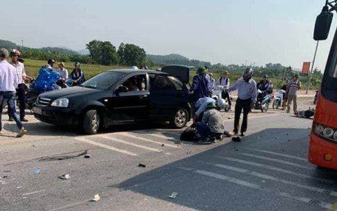 Va chạm với ô tô khách, hai  nữ sinh cấp 3 ở Hải Dương tử vong trên đường đi học